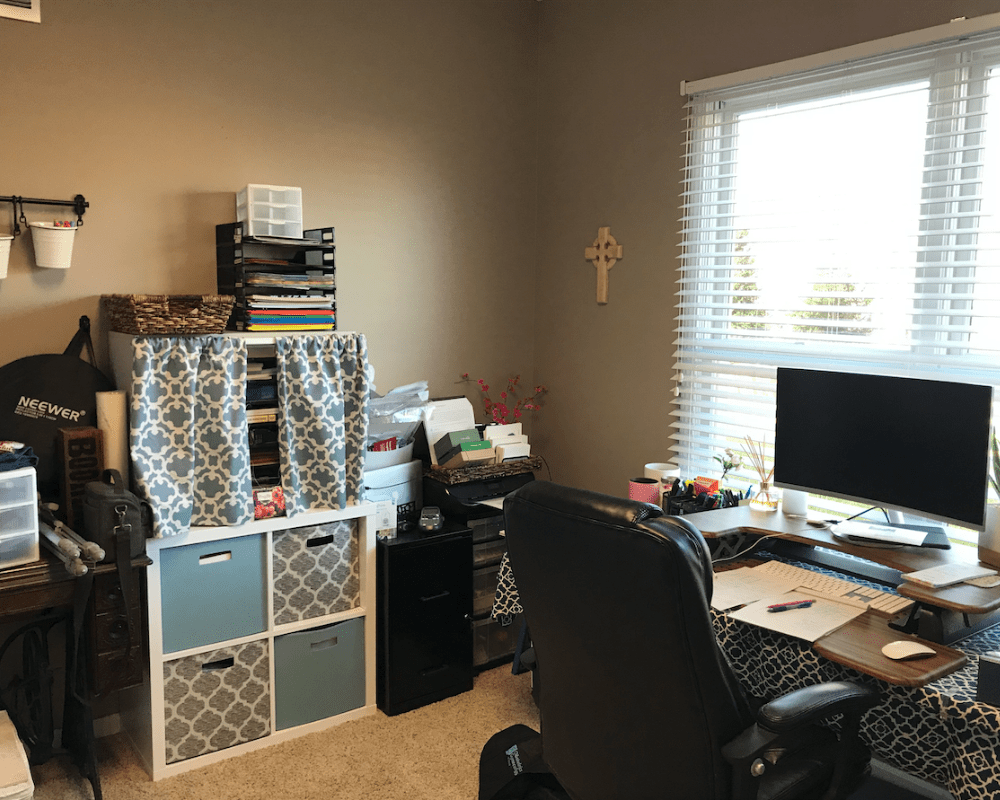 Before 1 Looking for inspiration for your home office/craft room? My Home Office/Craft Room is complete! Come check out what I did in my final reveal, including a new light fixture, a statement ceiling, and all kinds of organization!