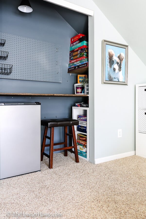Bonus Room Makeover Final Reveal-6 The One Room Challenge has come to an end! If you are looking for fun adult and kid friendly inspiration, check out my bonus room makeover final reveal!